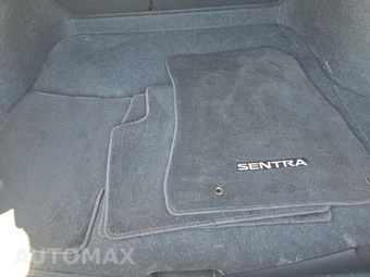 2021 Nissan Sentra S – miniatura 16