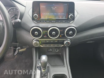 2021 Nissan Sentra S – miniatura 11