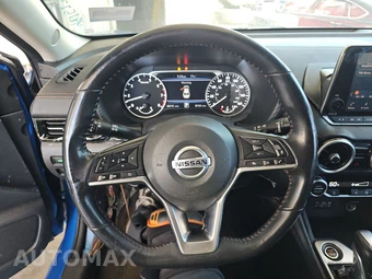 2021 Nissan Sentra SR – miniatura 10