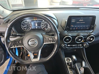 2021 Nissan Sentra SR – miniatura 11