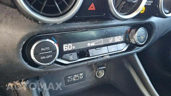 2021 Nissan Sentra SR – miniatura 25
