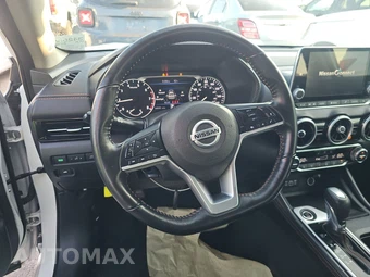 2021 Nissan Sentra SR - miniatura 10