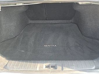 2021 Nissan Sentra SR - miniatura 16