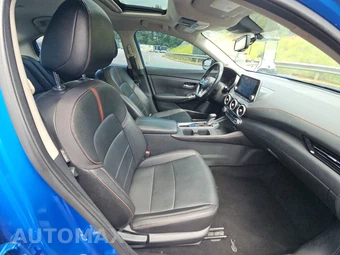 2021 Nissan Sentra SR – miniatura 8