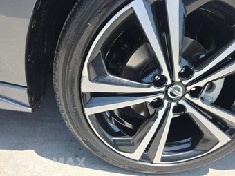2021 Nissan Sentra SR – miniatura 23