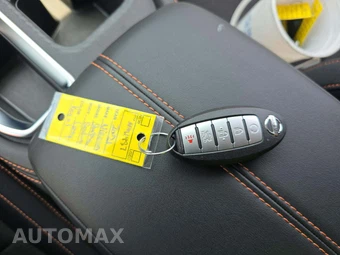 2021 Nissan Sentra SR – miniatura 8