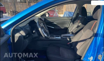 2021 Nissan Sentra SR - miniatura 6