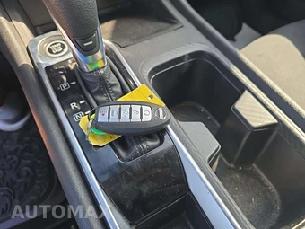2021 Nissan Sentra SV – miniatura 8