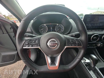 2021 Nissan Sentra SV - miniatura 10