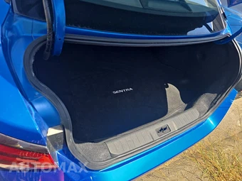 2021 Nissan Sentra SV – miniatura 17