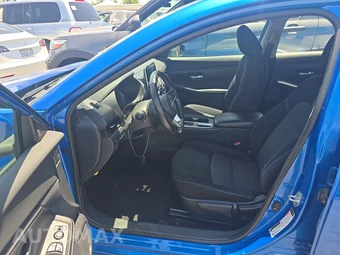 2021 Nissan Sentra SV – miniatura 7