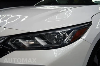 2021 Nissan Sentra SV – miniatura 9