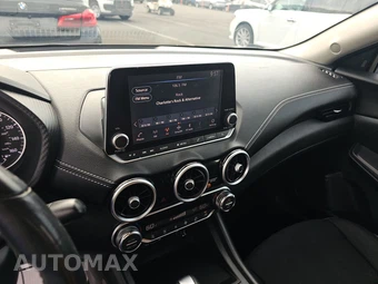 2021 Nissan Sentra SV – miniatura 11