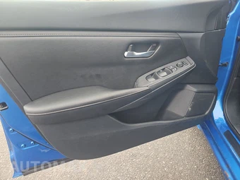 2021 Nissan Sentra SV - miniatura 19