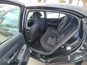 2021 Nissan Sentra SV – miniatura 13