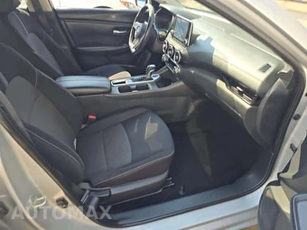 2021 Nissan Sentra SV – miniatura 18