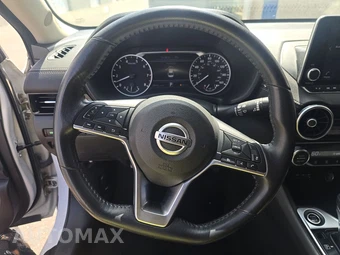 2021 Nissan Sentra SV – miniatura 10