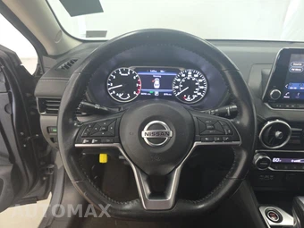 2021 Nissan Sentra SV - miniatura 10