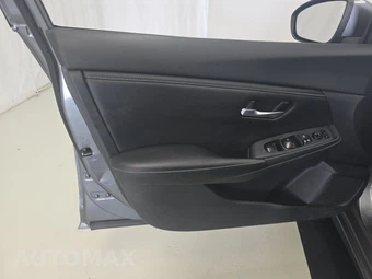 2021 Nissan Sentra SV - miniatura 9