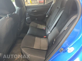 2021 Nissan Sentra SV – miniatura 13