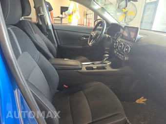 2021 Nissan Sentra SV – miniatura 8
