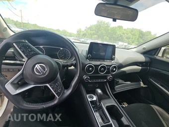 2021 Nissan Sentra SV – miniatura 11