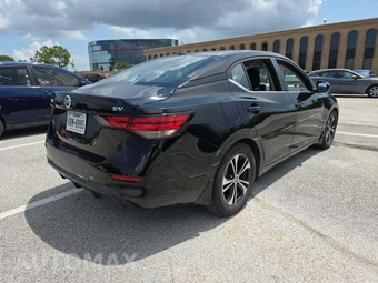 2021 Nissan Sentra SV - miniatura 3