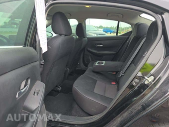 2021 Nissan Sentra SV - miniatura 10