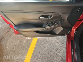 2021 Nissan Sentra SV – miniatura 9