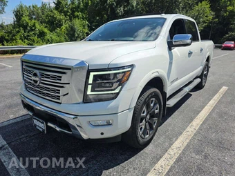 2021 Nissan TITAN Platinum Reserve Crew Cab Short Bed