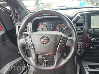 2021 Nissan TITAN PRO-4X Crew Cab Short Bed - miniatura 10