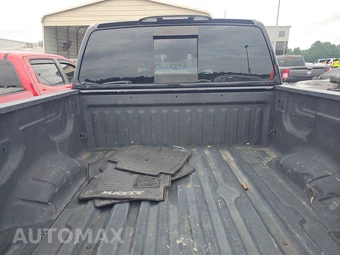 2021 Nissan TITAN PRO-4X Crew Cab Short Bed - miniatura 16
