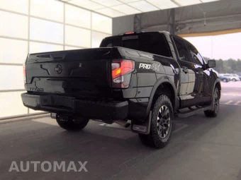 2021 Nissan TITAN PRO-4X Crew Cab Short Bed - miniatura 4