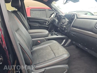 2021 Nissan TITAN PRO-4X Crew Cab Short Bed - miniatura 8