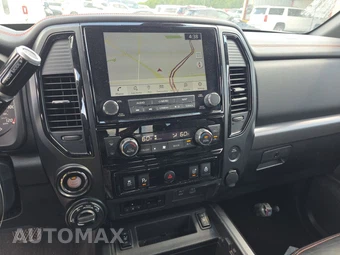 2021 Nissan TITAN PRO-4X Crew Cab Short Bed - miniatura 11