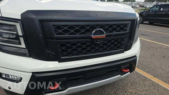 2021 Nissan TITAN PRO-4X Crew Cab Short Bed - miniatura 25