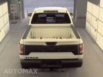 2021 Nissan TITAN PRO-4X Crew Cab Short Bed - miniatura 5