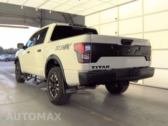 2021 Nissan TITAN PRO-4X Crew Cab Short Bed - miniatura 6