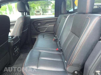 2021 Nissan TITAN PRO-4X Crew Cab Short Bed - miniatura 13