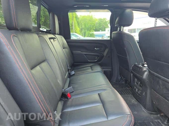 2021 Nissan TITAN PRO-4X Crew Cab Short Bed - miniatura 16