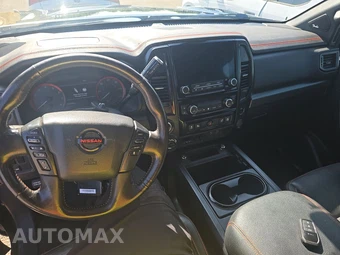2021 Nissan TITAN PRO-4X Crew Cab Short Bed - miniatura 11