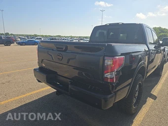 2021 Nissan TITAN PRO-4X Crew Cab Short Bed - miniatura 4