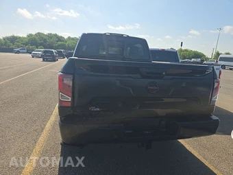 2021 Nissan TITAN PRO-4X Crew Cab Short Bed - miniatura 5