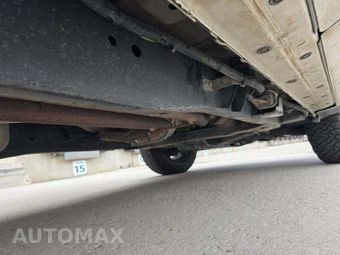 2021 Nissan TITAN S Crew Cab Short Bed - miniatura 17