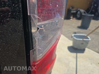 2021 Nissan TITAN S Crew Cab Short Bed - miniatura 34