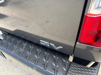 2021 Nissan TITAN SV - miniatura 9