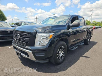 2021 Nissan TITAN SV Crew Cab Short Bed