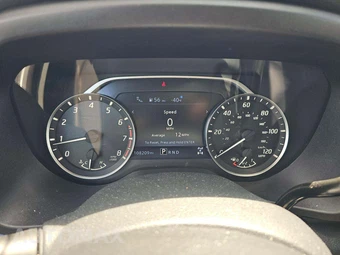 2021 Nissan TITAN SV Crew Cab Short Bed - miniatura 9