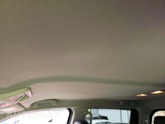 2021 Nissan TITAN SV Crew Cab Short Bed - miniatura 8