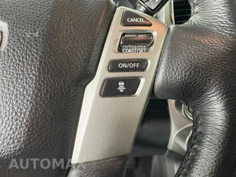 2021 Nissan TITAN SV Crew Cab Short Bed - miniatura 16